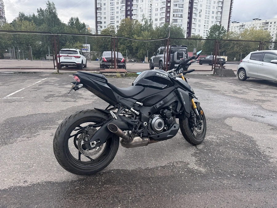 Suzuki GSX S 1000, 2023г.