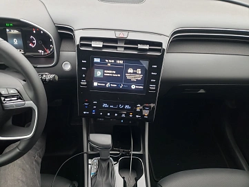 Hyundai Tucson, 2023г, полный привод, автомат