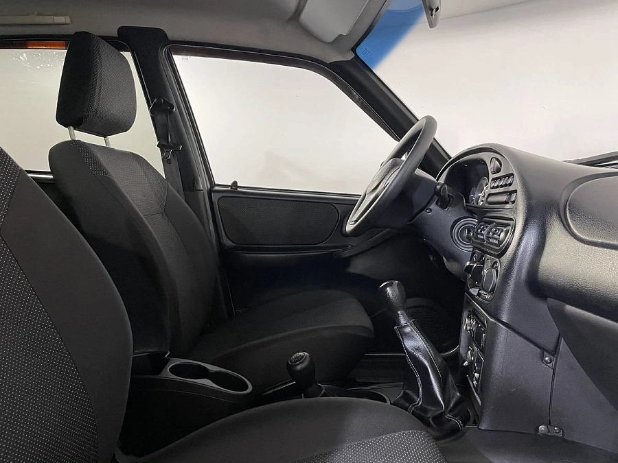 Chevrolet Niva, 2018г., полный привод, механика