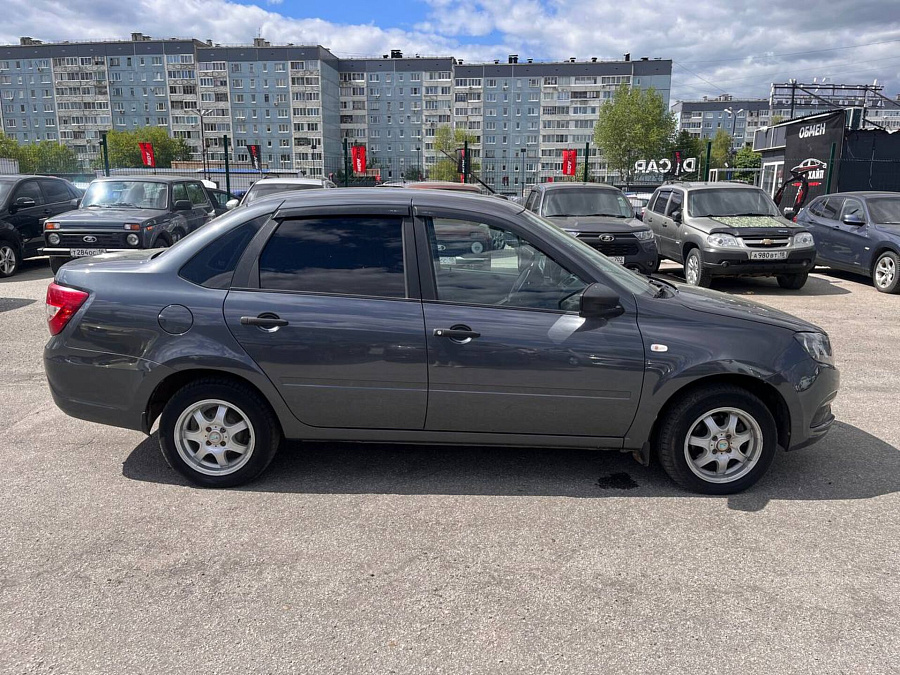 Lada (ВАЗ) Granta, 2019г., передний привод, механика