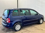 Volkswagen Touran, 2007г., передний привод, робот