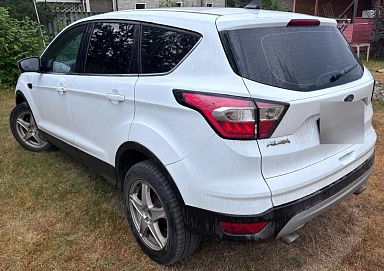 Ford Kuga, 2017г, передний привод, автомат