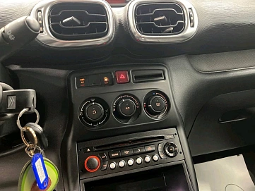 Citroen C3 Picasso, 2012г, передний привод, робот