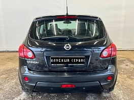 Nissan Qashqai, 2008г, передний привод, механика