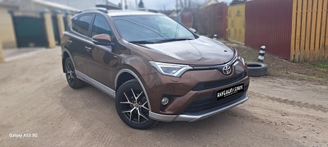 Toyota RAV4, 2017г, полный привод, вариатор