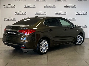 Citroen C4, 2015г, передний привод, автомат