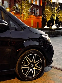 Mercedes-Benz V-Класс, 2021г, полный привод, автомат