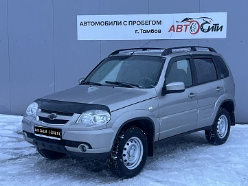Chevrolet Niva, 2013г, полный привод, механика