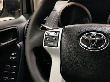 Toyota Land Cruiser Prado, 2013г, полный привод, автомат