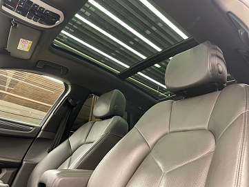 Porsche , 2019г., полный привод, робот