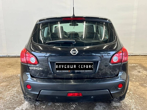 Nissan Qashqai, 2008г, передний привод, механика