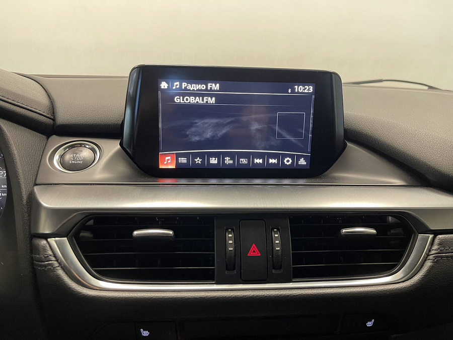 Mazda , 2017г., передний привод, автомат