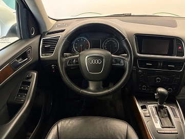Audi Q5, 2008г, передний привод, автомат