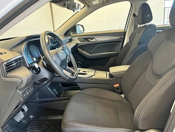 Haval Jolion, 2024г, передний привод, робот