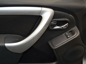 Nissan Terrano, 2014г, передний привод, автомат