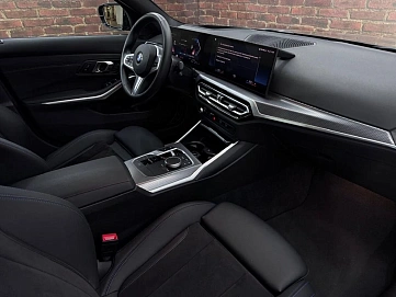 BMW 3 серии, 2022г, полный привод, автомат