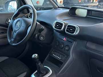 Citroen C3 Picasso, 2010г, передний привод, механика
