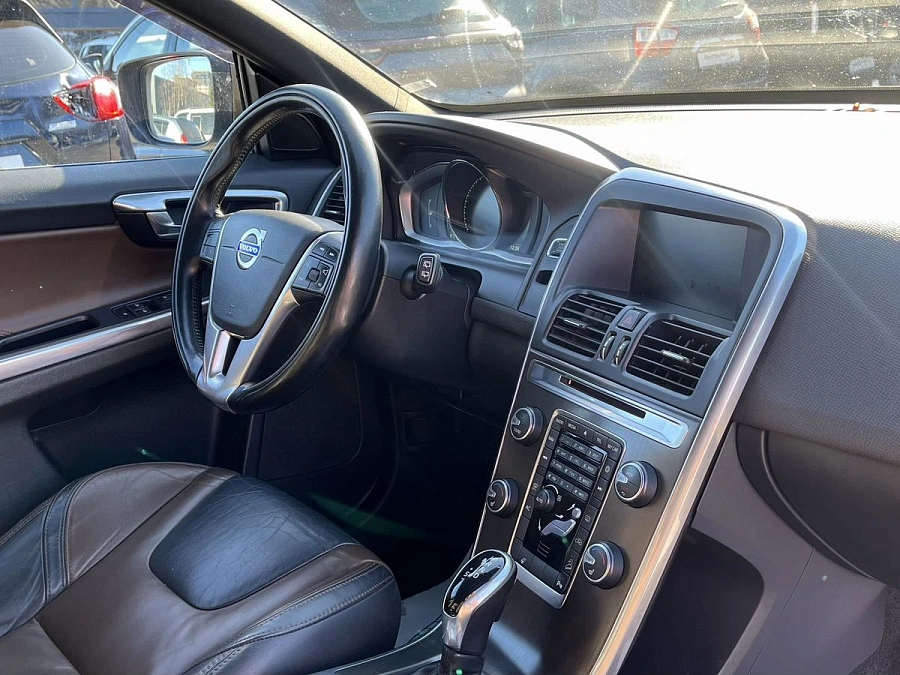 Volvo XC60, 2014г., полный привод, автомат