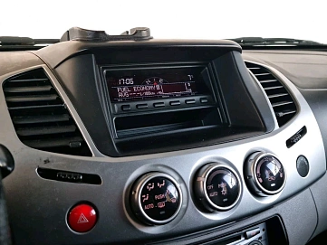 Mitsubishi L200, 2011г, полный привод, механика