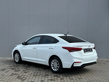 Hyundai Solaris, 2019г., передний привод, автомат