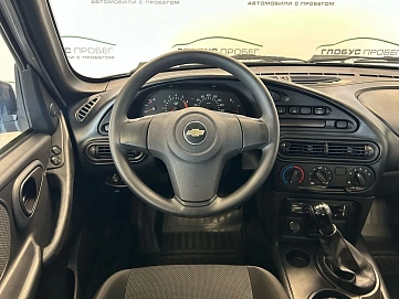 Chevrolet Niva, 2016г, передний привод, механика