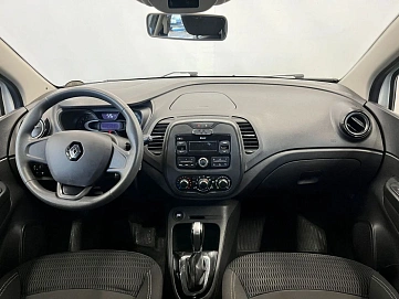Renault Kaptur, 2019г, передний привод, вариатор