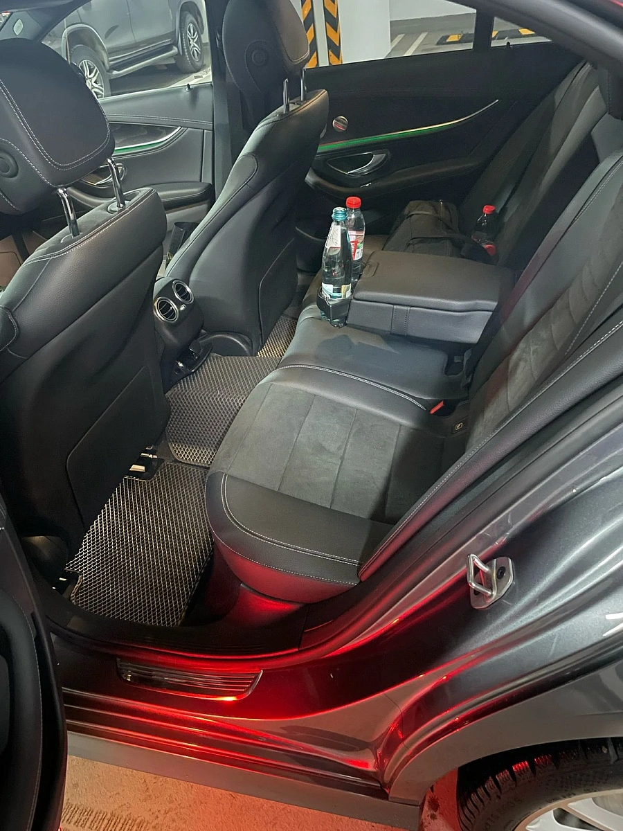 Mercedes-Benz E-Класс, 2022г., полный привод, автомат