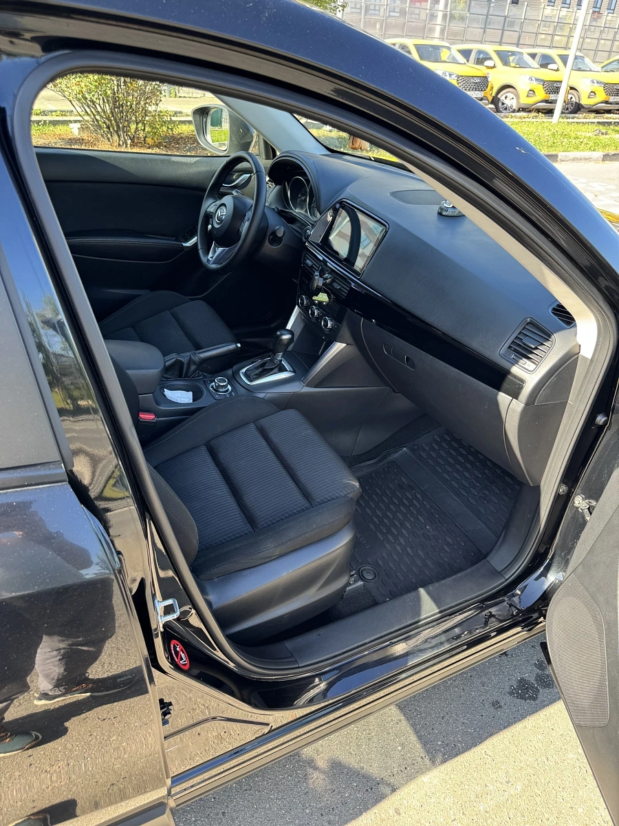 Mazda CX-5, 2014г., передний привод, автомат