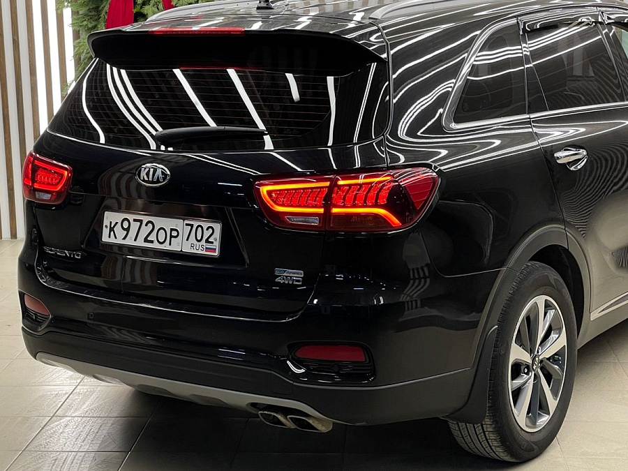 Kia , 2019г., полный привод, автомат