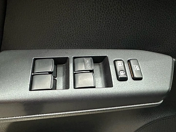 Toyota RAV4, 2019г, полный привод, вариатор