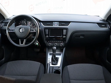 Skoda Octavia, 2016г, передний привод, робот