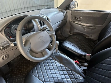 Hyundai Accent, 2008г, передний привод, механика