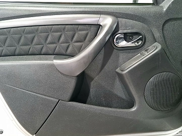 Renault Duster, 2017г, полный привод, механика