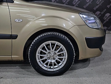 Kia Rio, 2006г, передний привод, автомат