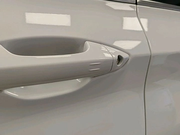 Geely Coolray, 2022г., передний привод, робот