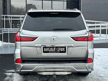 Lexus LX, 2017г, полный привод, автомат