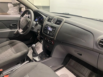 Renault , 2015г., передний привод, механика