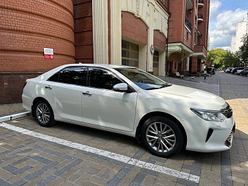 Toyota Camry, 2016г, передний привод, автомат