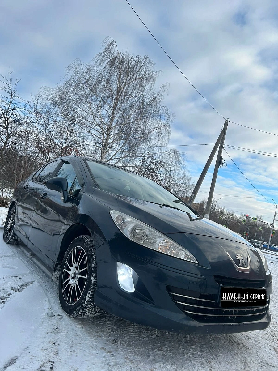 Peugeot 408, 2013г., передний привод, механика