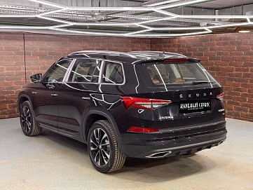 Skoda Kodiaq, 2023г, полный привод, робот
