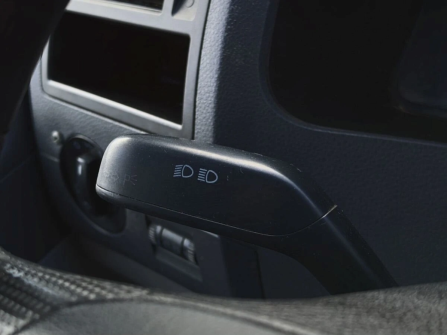 Volkswagen Transporter, 2003г., передний привод, механика