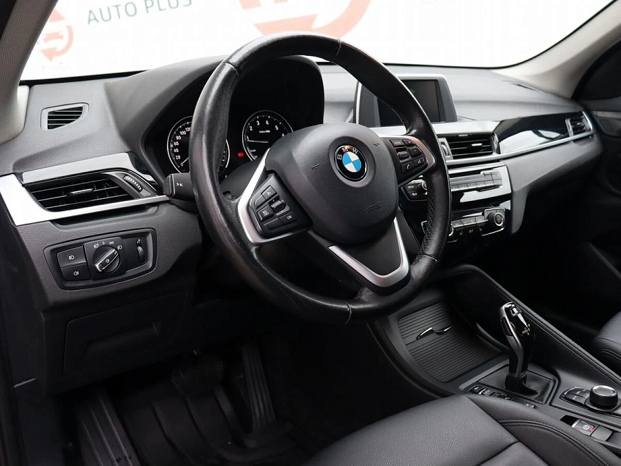 BMW X1, 2018г., полный привод, автомат