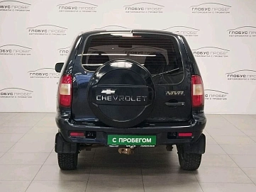 Chevrolet Niva, 2009г, передний привод, механика