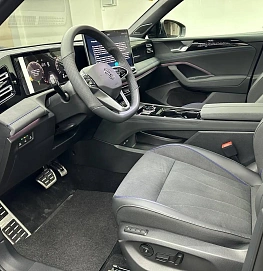 Volkswagen Tiguan, 2026г., полный привод, робот