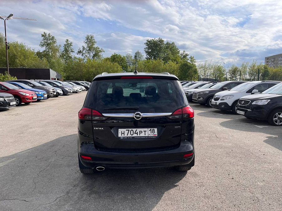 Opel Zafira, 2018г., передний привод, автомат