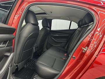 Mazda 3, 2021г, передний привод, автомат