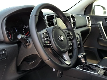Kia Sportage, 2018г, передний привод, автомат