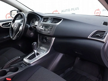 Nissan Sentra, 2014г, передний привод, вариатор