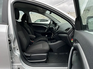 Lada (ВАЗ) Vesta, 2019г, передний привод, механика