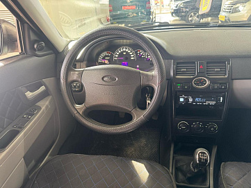 Lada (ВАЗ) Priora, 2010г, передний привод, механика